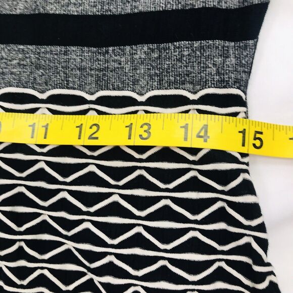 ECI NY Dress Tribal Aztec Black White Ruched L Women Loose Stretch Flowy Sexy - Picture 8 of 16